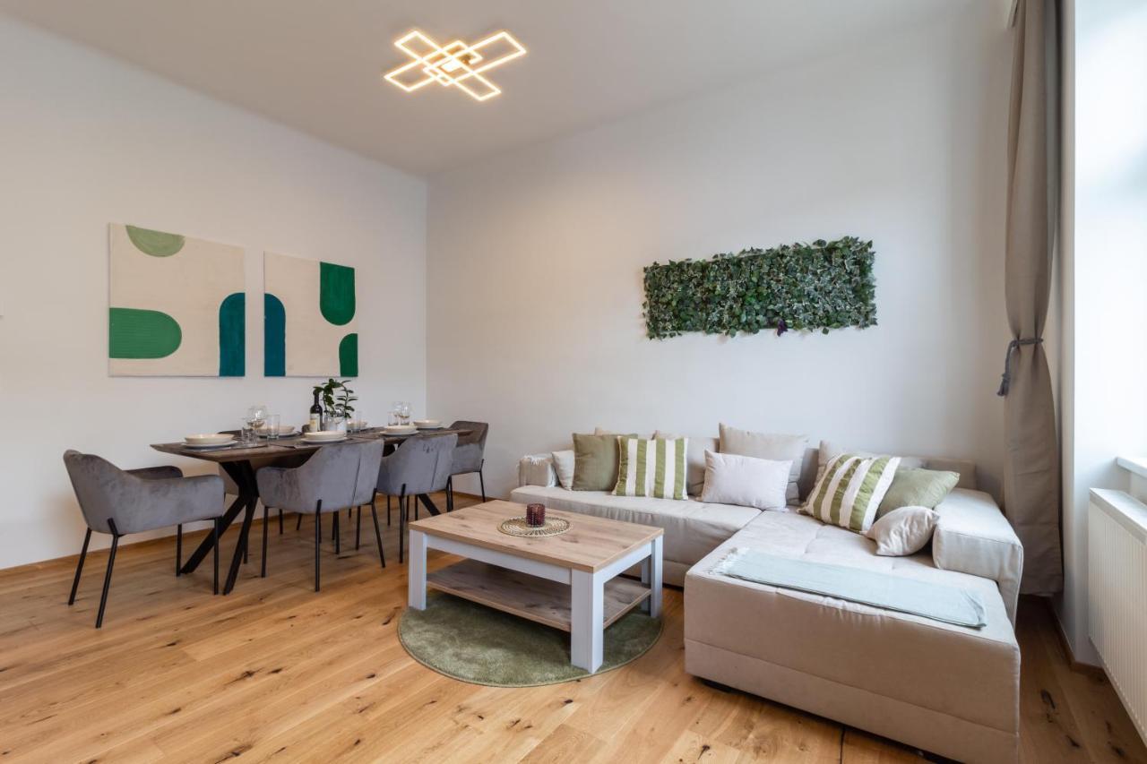 Cozy, Generous - 10 Min To City-centre - Contactless 24h Check-in Vienne