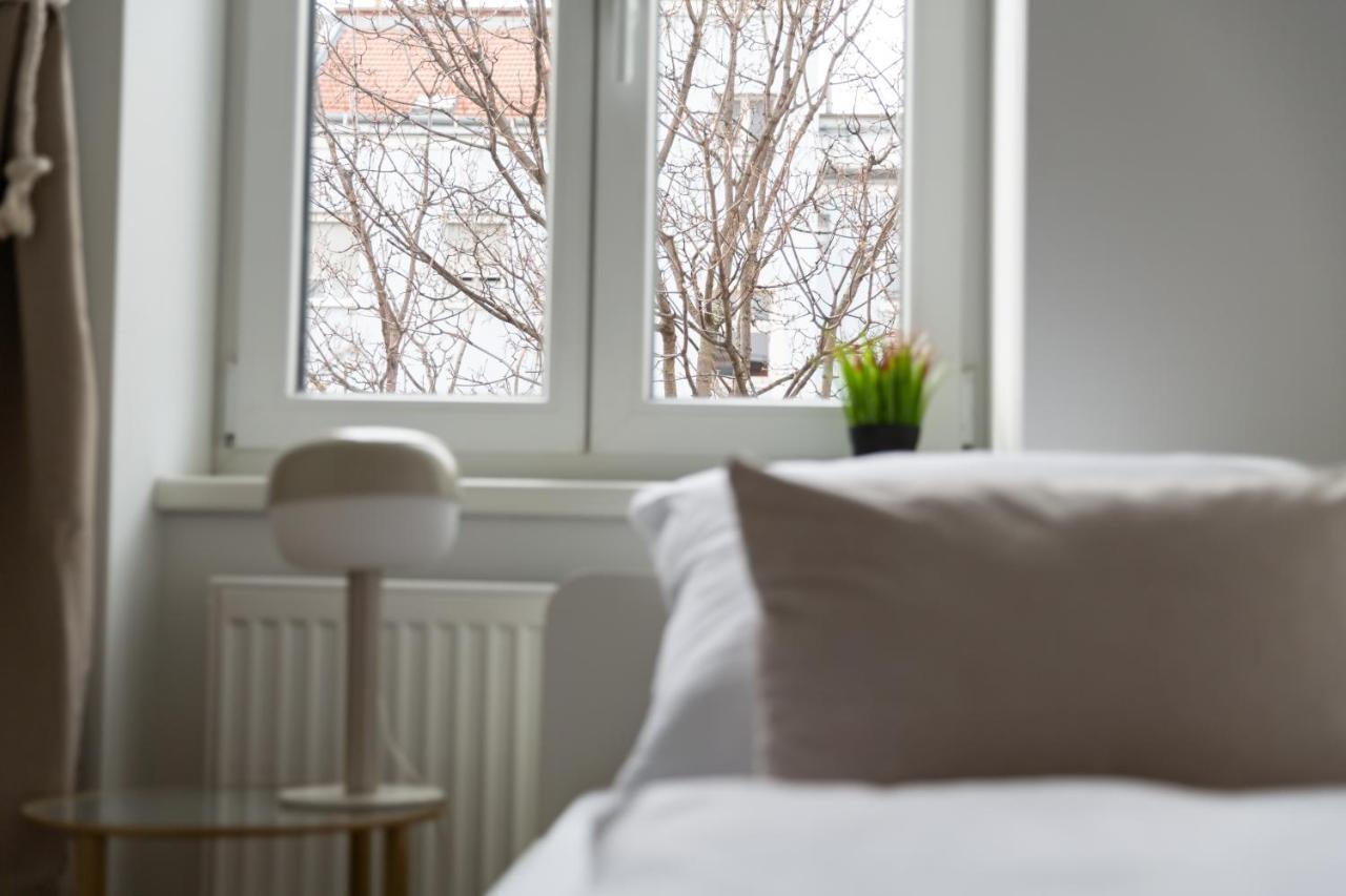 Cozy, Generous - 10 Min To City-centre - Contactless 24h Check-in Vienne