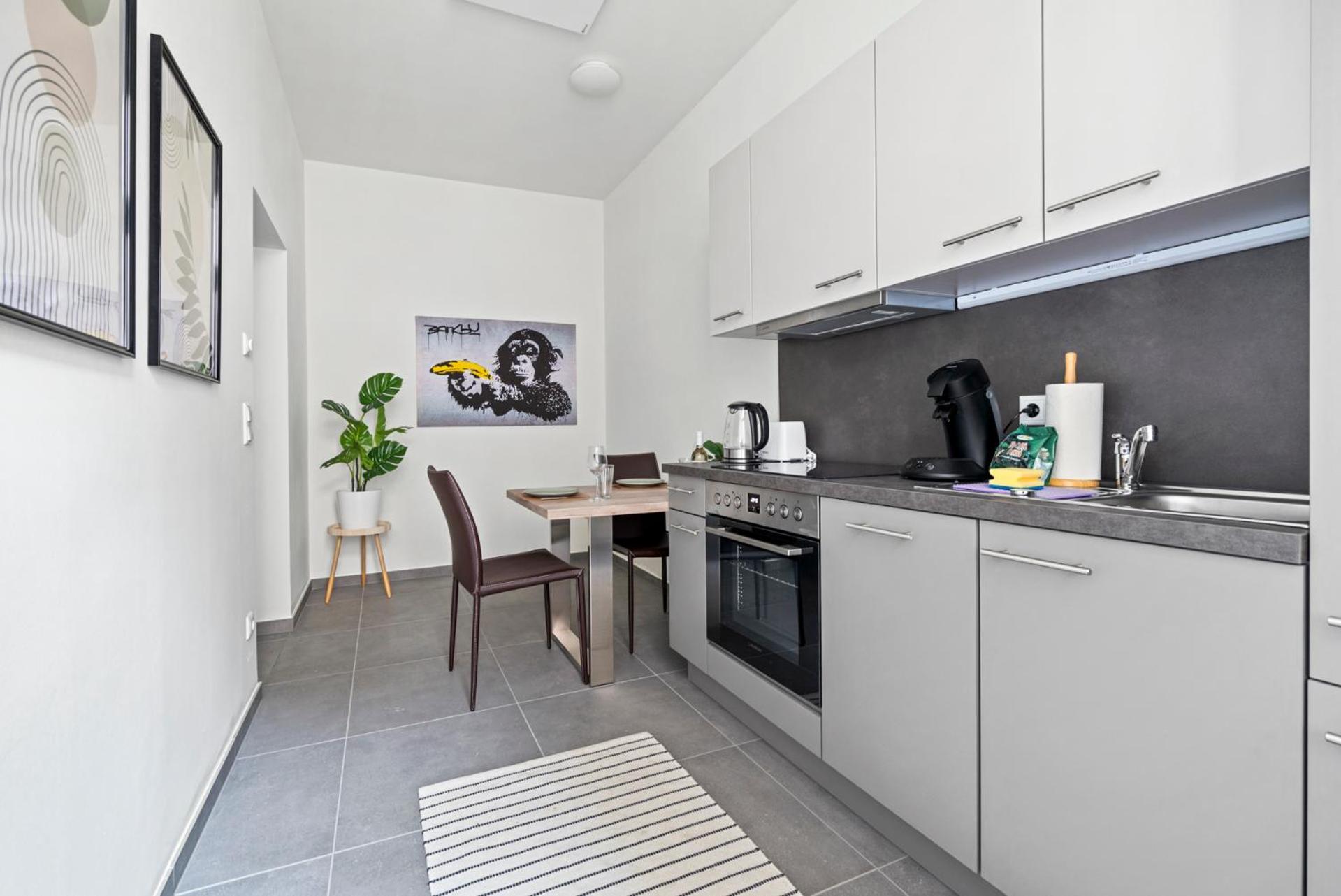 Cozy, Generous - 10 Min To City-centre - Contactless 24h Check-in Vienne