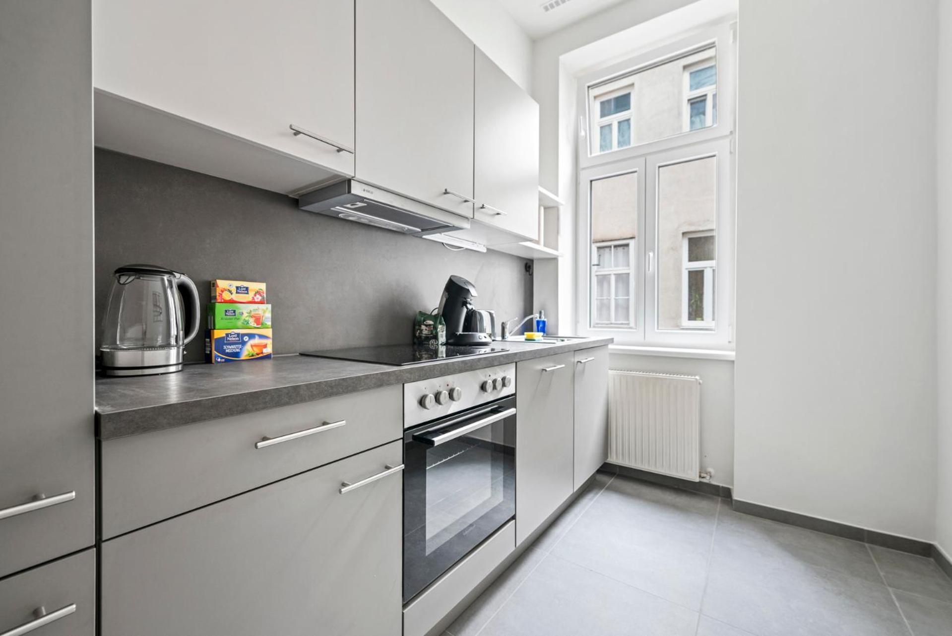 Cozy, Generous - 10 Min To City-centre - Contactless 24h Check-in Appartement
